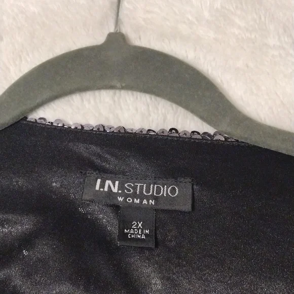 Gray 2XL crop top by I.N. studio - Picture 3 of 4